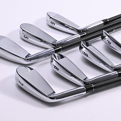 Callaway Apex Ai150 Irons / 4-PW / Regular Flex MMT 70 Shafts - Image 4