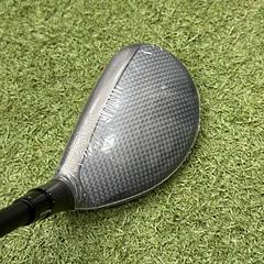 TaylorMade Qi35 #4 Hybrid / 22 Degree / Regular Flex - Image 3