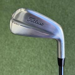 Titleist T250 2025 #4 Iron / 22 Degree / Regular Flex - Image 1