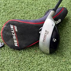TaylorMade Rescue Mid #2 Hybrid / 16 Degree / Stiff Flex - Image 1