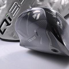 Taylormade Qi35 Driver / 10.5 Degree / Regular Flex AirSpeeder 50 Shaft - Image 1