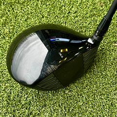 Titleist TSi1 Golf Driver / 10 Degree / Senor Flex - Image 3