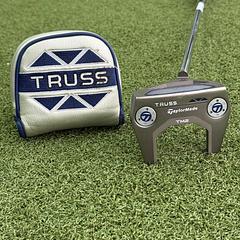 TaylorMade Truss TM2 Golf Putter / 34 Inch - Image 1