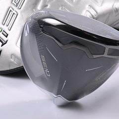 Taylormade Qi35 Max Lite Driver / 10.5 Degree / Regular Flex Vanquish 4 Shaft - Image 2