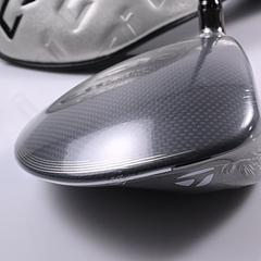 Taylormade Qi35 Max Lite Driver / 10.5 Degree / Regular Flex Vanquish 4 Shaft - Image 3