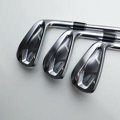 Used Srixon ZXi7 Iron Set / 4 - PW / Regular Flex - Image 3