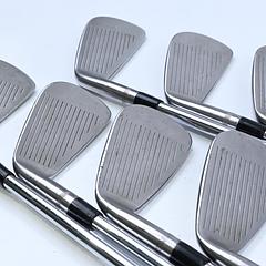 Titleist DCI 990 Irons / 3-9 / Regular Flex Dynamic Gold R300 Shafts - Image 3