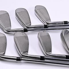 Taylormade M2 2017 Irons / 5-PW+SW / Regular Flex REAX High Launch 88 Shafts - Image 3