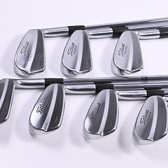 Titleist 660 Forged Irons / 4-PW / X-Flex Dynamic Gold X100 Shafts - Image 2