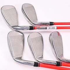 Wilson D300 Irons / 5-9i / Regular Flex Wilson Shafts - Image 3