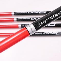 Wilson D300 Irons / 5-9i / Regular Flex Wilson Shafts - Image 5