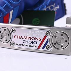Scotty Cameron 2023 Champions Choice Button Back Putter / 32.5 Inch - Image 1