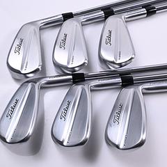 Titleist T250 2025 Irons / 5-PW / Regular Plus Flex Project X Precision Shafts - Image 2