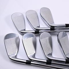 Titleist T350 Irons / 5-PW+48° / Regular Flex AMT Red R300 Shafts - Image 3