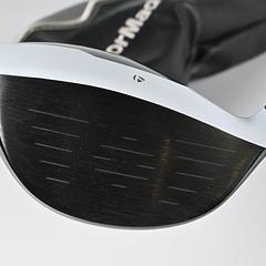 Taylormade M2 2017 Driver / 10.5 Degree / Regular Flex Fujikura XLR8 Pro 56 - Image 4
