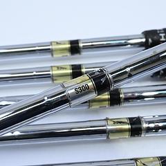 Mizuno MP-32 Irons / 3-PW / Stiff Flex Dynamic Gold S300 Shafts - Image 5