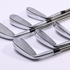 Mizuno JPX 923 Hot Metal Irons / 5-PW / Regular Flex UST Recoil ESX460 Shaft - Image 4