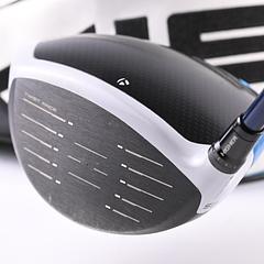 Taylormade SIM2 Max Driver / 10.5 Degree / Stiff Flex Fujikura Ventus Blue 5 - Image 4