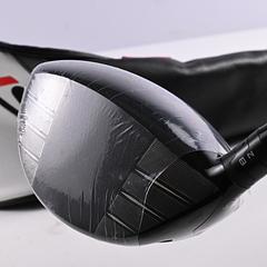 Titleist TSR3 Driver / 10 Degree / Regular Flex Tensei AV Blue 55 Shaft - Image 4