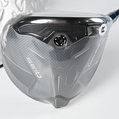 Taylormade Qi35 Driver / 10.5 Degree / Regular Flex Fujikura Ventus Blue 5 Shaft - Image 2