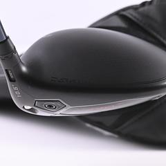 Cobra Darkspeed Max Driver / 10.5 Degree / Stiff F4 Flex UST Lin-Q Blue Shaft - Image 5