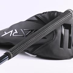 Cobra Darkspeed Max Driver / 10.5 Degree / Stiff F4 Flex UST Lin-Q Blue Shaft - Image 8