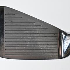 Taylormade P7.TW #7 Iron / Stiff Flex Dynamic Gold S400 Shaft - Image 2