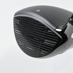 Taylormade Qi35 Driver / 10.5 Degree / Regular Flex Fujikura Ventus Blue 5 - Image 4