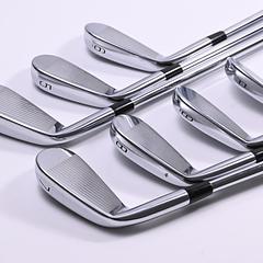Mizuno Pro 225 Irons / 4-PW / Regular Flex Dynamic Gold 105 R300 Shafts - Image 4