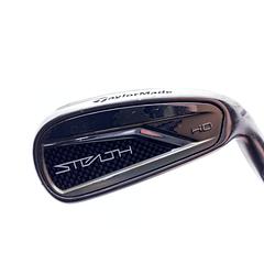 Used TaylorMade Stealth HD 7 Iron / 30.0 Degrees / Regular Flex - Image 1