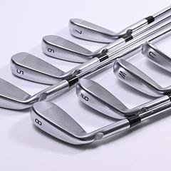 Ping i530 Irons / 4-PW+UW / Black Dot / Regular Flex Ping AWT 2.0 Shafts - Image 4