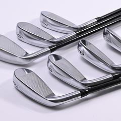 Titleist T400 2020 Irons / 5-PW+43° / Regular Flex Tensei AV Red AM(2) Shafts - Image 4