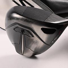 Titleist TSR4 Driver / 9 Degree / Stiff Flex HZRDUS Black Gen 5 60 Shaft - Image 2