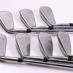Taylormade 320 Steel Irons / 3-9i / Regular Flex Taylormade 80 Shafts - Image 3