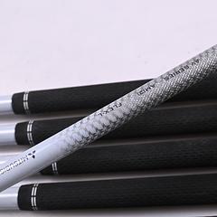 Ladies Titleist T350 Irons / 5-PW+GW / Ladies Flex Tensei AV Red AM(2) Shafts - Image 5