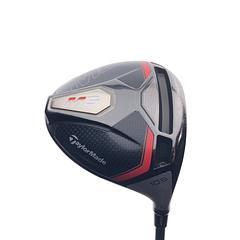 Used TaylorMade M6 Driver / 10.5 Degrees / Regular Flex - Image 1