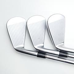 Used Srixon ZX7 MKII Iron Set / 4 - 9 IRON / X-Stiff Flex - Image 8