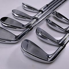 Wilson D9 Forged Irons / 4-PW+GW / Stiff Flex Dynamic Gold 105 S300 Shafts - Image 4