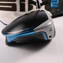 Taylormade SIM2 Driver / 10.5 Degree / Regular Flex Ventus Blue 5 Shaft - Image 3