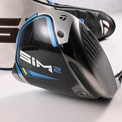 Taylormade SIM2 Driver / 10.5 Degree / Regular Flex Ventus Blue 5 Shaft - Image 1