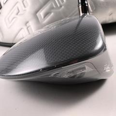 Taylormade Qi35 Max Driver / 10.5 Degree / Regular Flex Air Speeder Shaft - Image 3