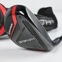 Taylormade Stealth #3 Hybrid / 19 Degree / Regular Flex Fujikura Ventus Red 6 - Image 1