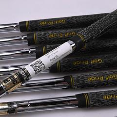 Mizuno MP-37 Irons / 2-9i / Stiff Flex Dynamic Gold S300 Shafts - Image 6