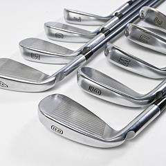 Ping G425 Irons / 4-PW+GW+SW / Black Dot / Regular Flex Ping Alta CB Slate AWT - Image 4