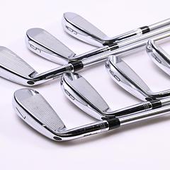 Wilson Staff Model 2024 CB Irons / 4-PW / Stiff Flex KBS Tour C-Taper 120 Shafts - Image 4