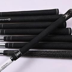 Titleist 690CB Irons / 3-PW / Stiff Flex Dynamic Gold S300 Shafts - Image 7