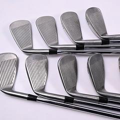 Titleist DCI 981 Irons / 3-PW+SW / Regular Flex Titleist Tri-Spec Shafts - Image 3
