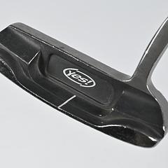 Left Hand Yes! C-Groove Tracy II Putter / 32 Inch - Image 4