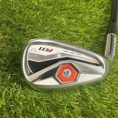 TaylorMade R11 AW - Image 1