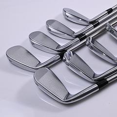 Cobra King CB/MB Irons / 4-PW+GW / X-Flex KBS Tour C-Taper 130 Shafts - Image 4